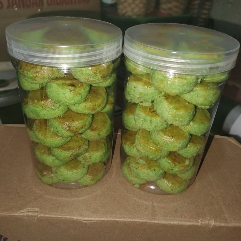 

Kue Kacang Pandan Khas JEMBER Ukuran 500gr Kue Enak Rasa PANDAN