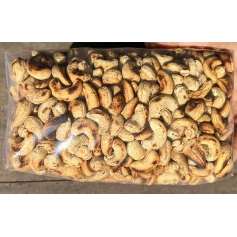 

kacang mede bakar