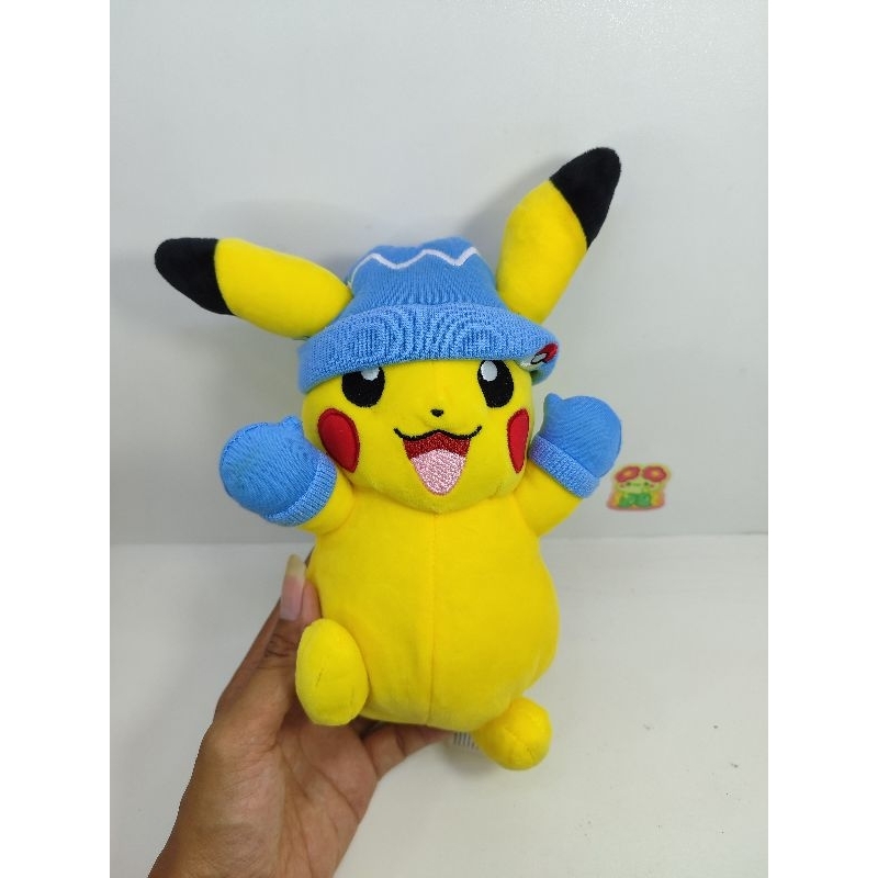 boneka pikachu pokemon costum snow