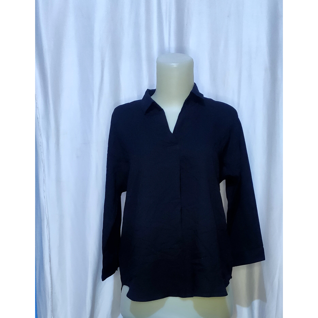 Kemeja Blouse Uniqlo Wanita Rayon Black Blus