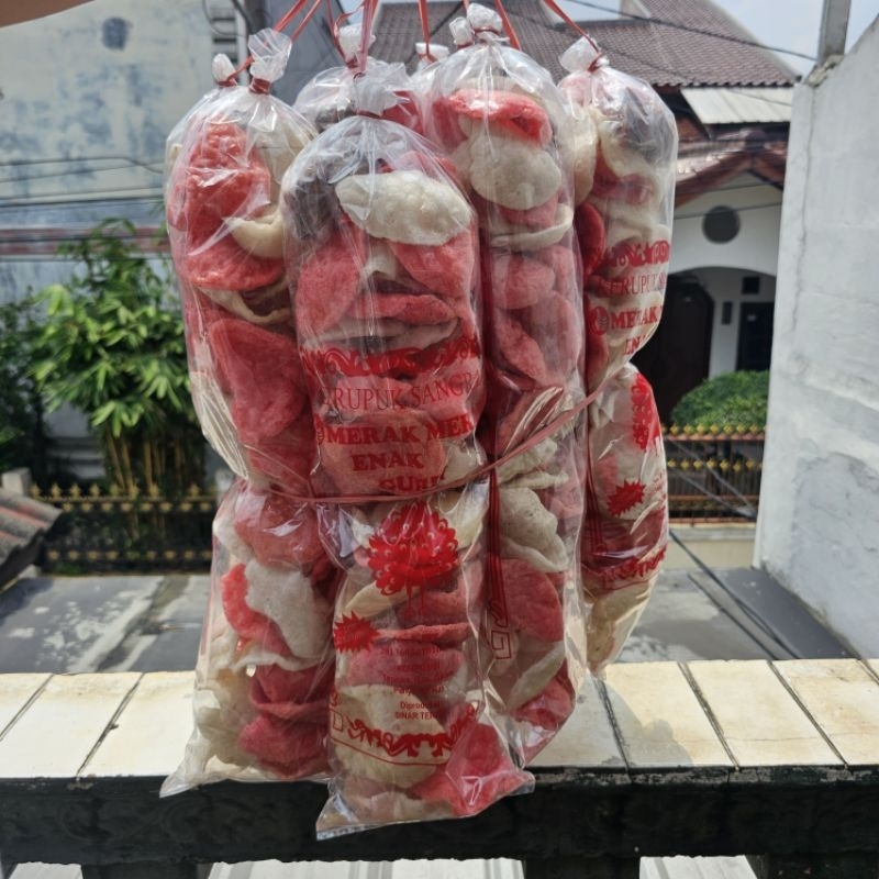 

KERUPUK PASIR DENGAN PASIR / KERUPUK SANGRAI