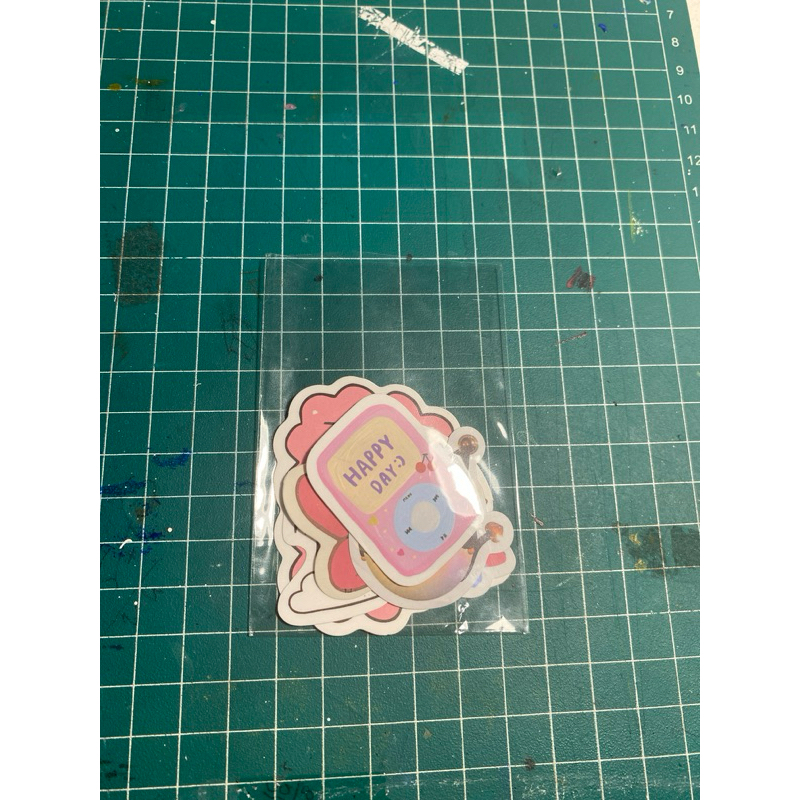 

random sticker pack( Check desk!)