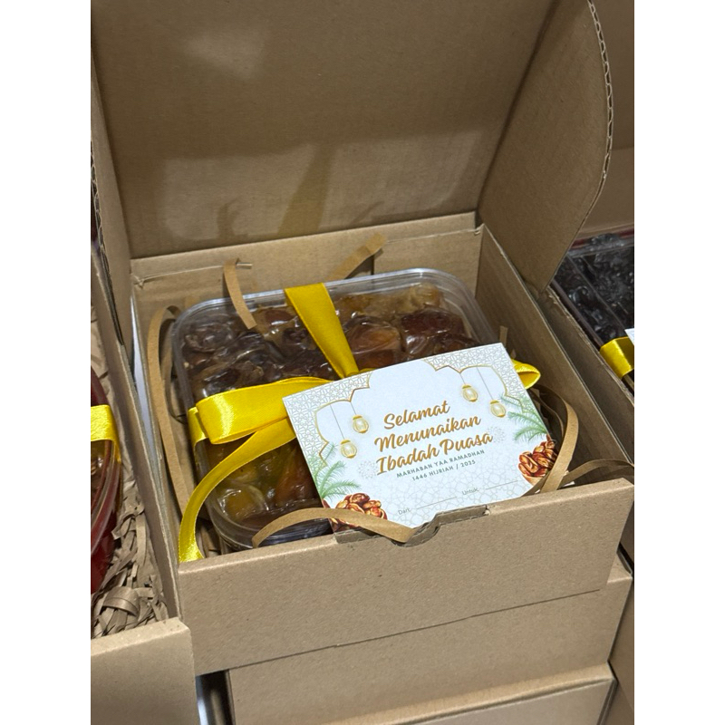 

[Bakul Madinah] - Kurma Sekat 4 Ekonomis : Ajwa Sukkari, Tiunis Madu, Khalas