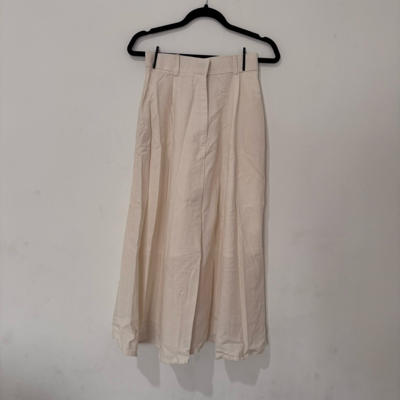 [PRELOVED] YERIN ROK BEIGE