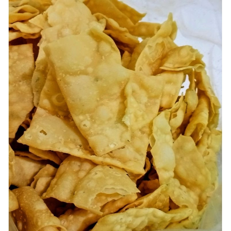 

kripik bawang 1/2 kg kueh bawang gurih