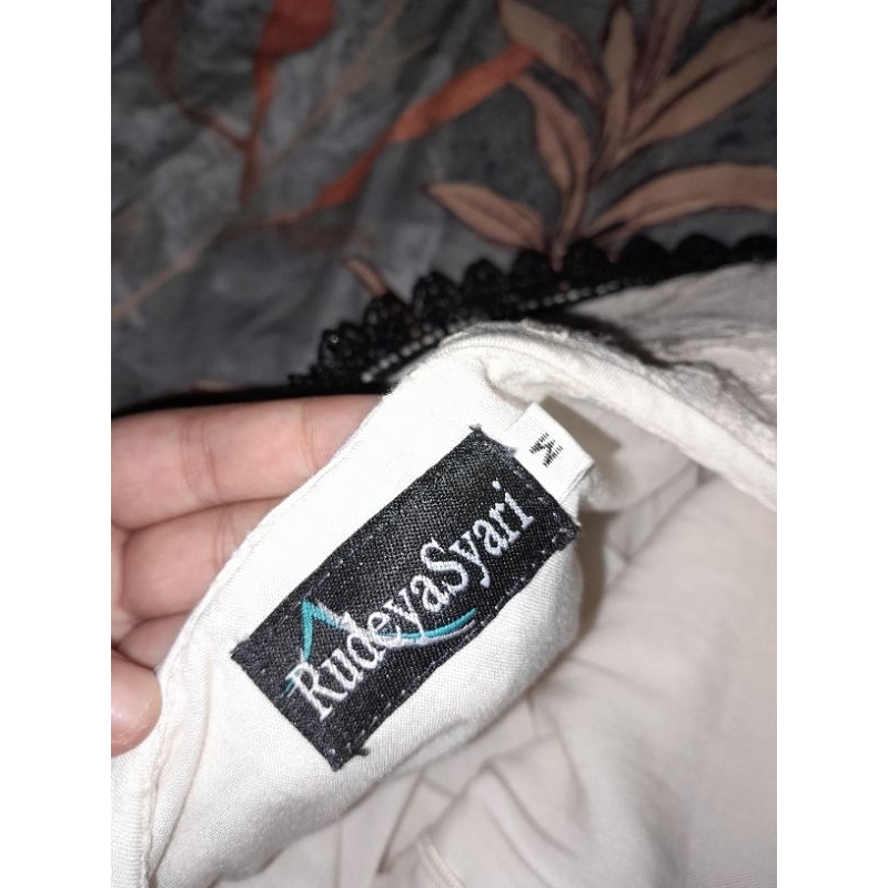 Prelove Blouse Brukat Rudeya Syar'i