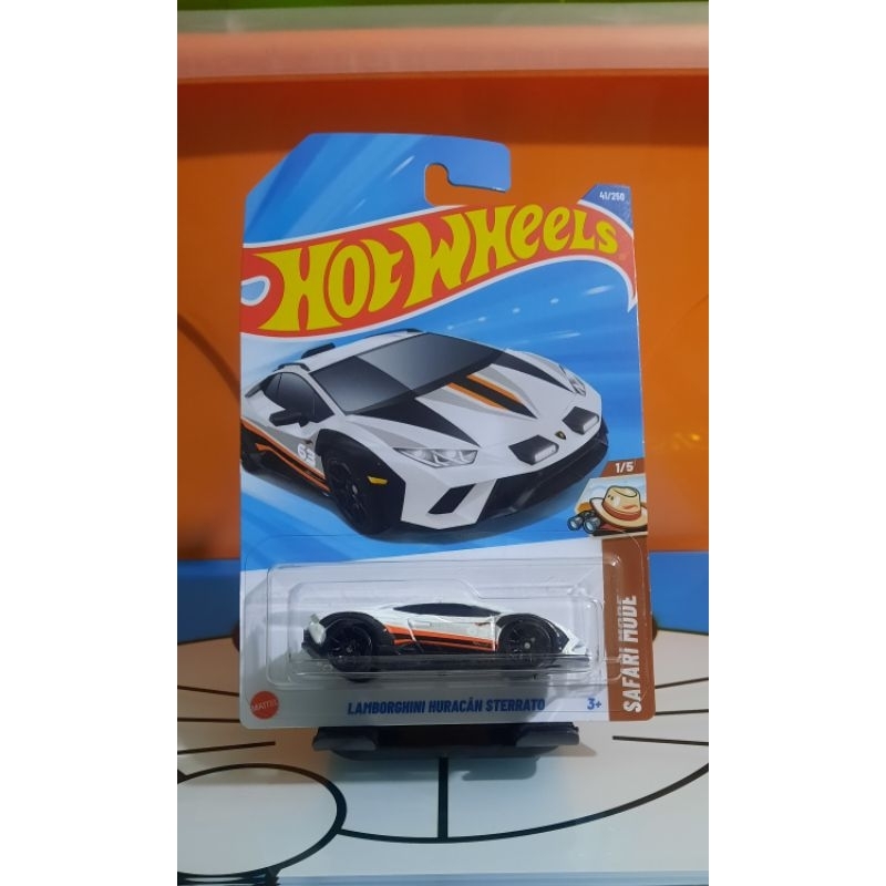 Hot Wheels Lamborghini Huracan Sterrato