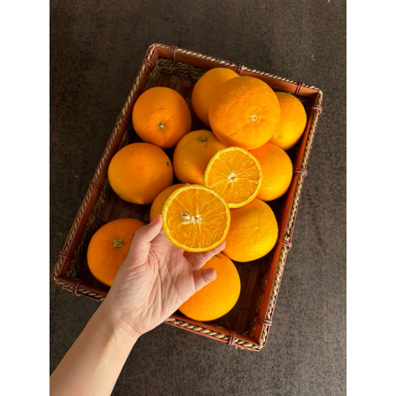 

DUTABUAHSBY - Jeruk Sunkis Peras Size Kecil 1000 g