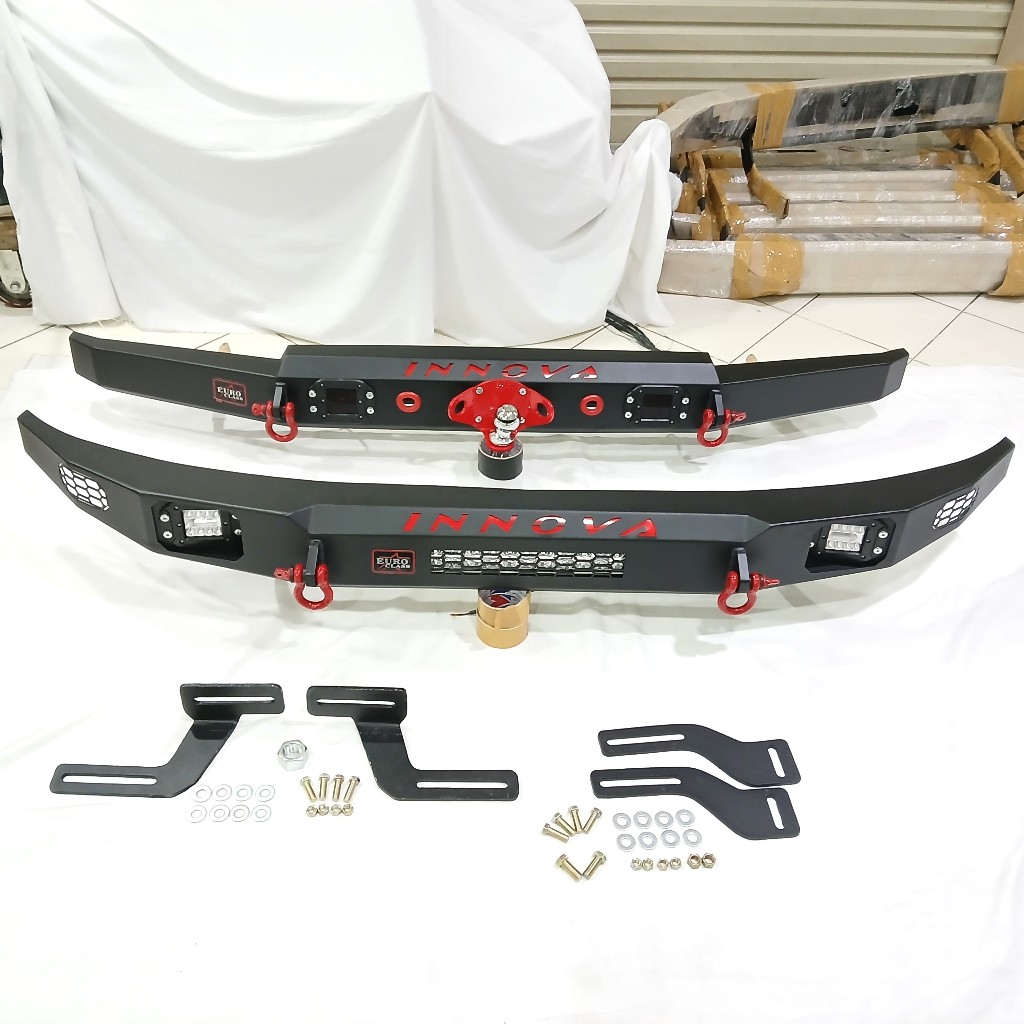 Paket Tanduk Depan Dan Towing Belakang Mobil Innova 2005 - 2015 Emboss