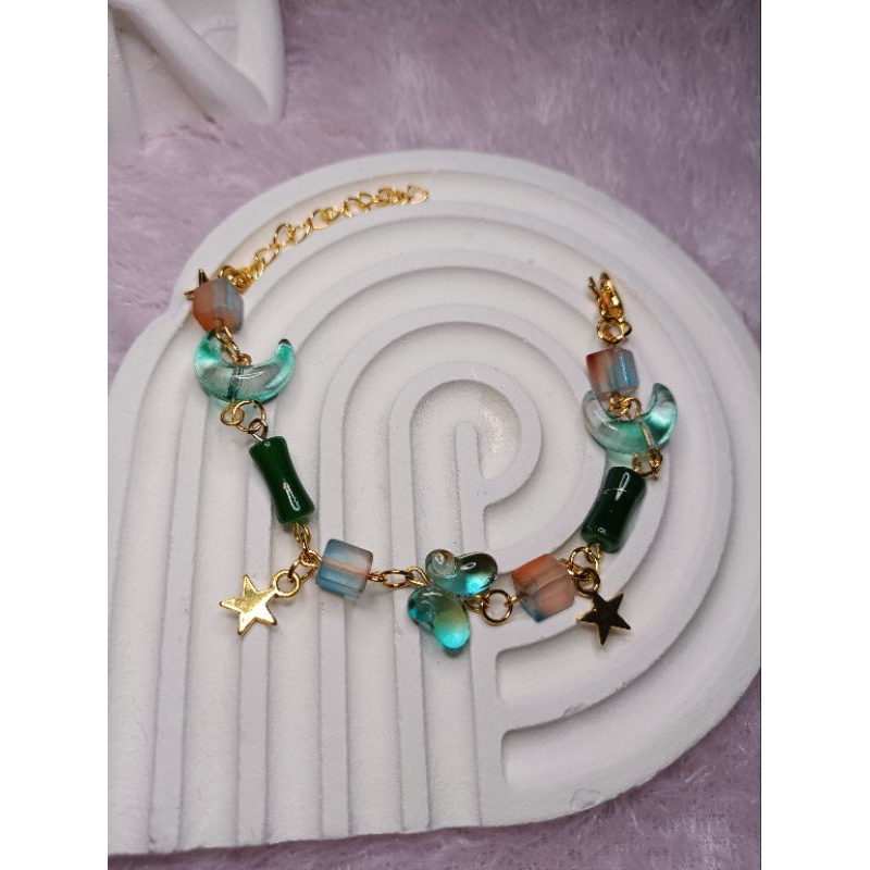 GELANG RANTAI BANDUL BINTANG EMAS