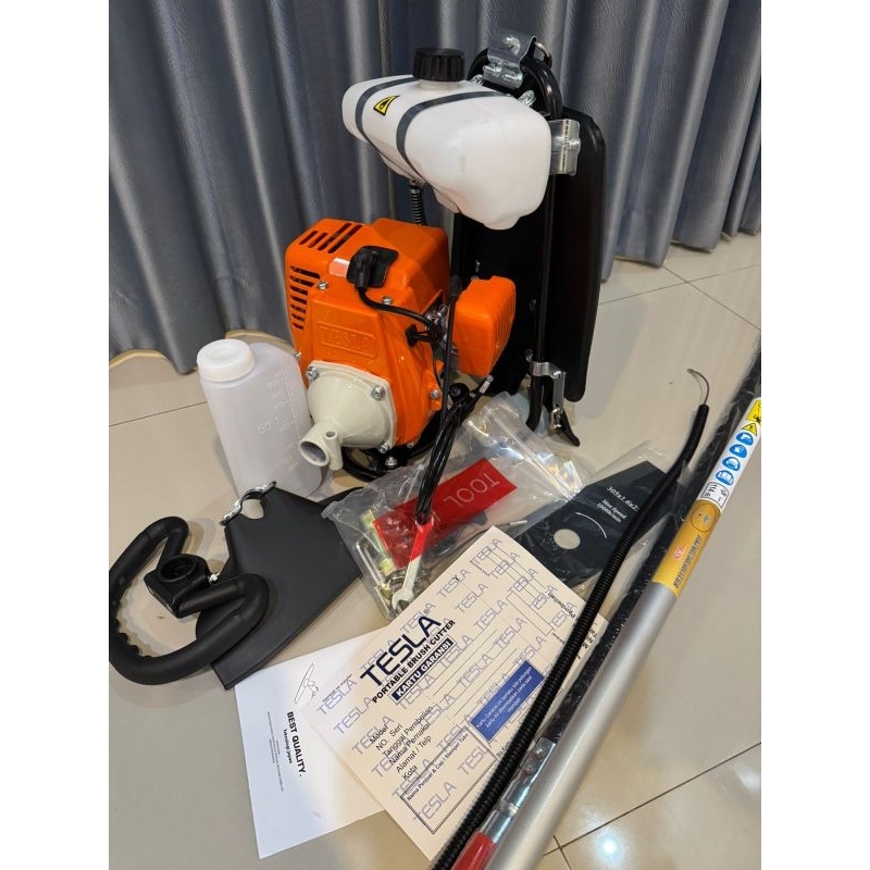 Mesin Potong rumput Tesla BG328