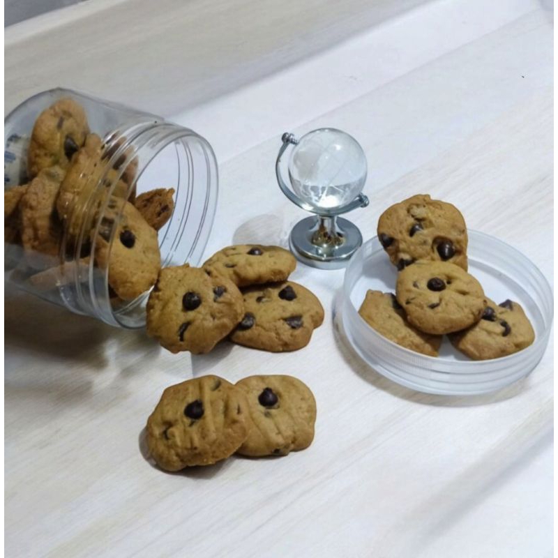 

kue kering cookies chocochips, cookies renyah dan nikmat, cookies nagih