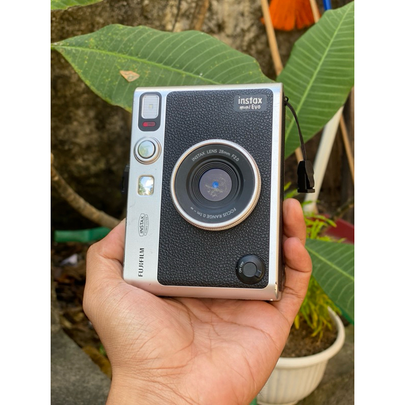 instax mini evo second