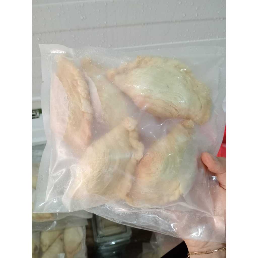 

Currypuff / karipap isi 5pcs frozen