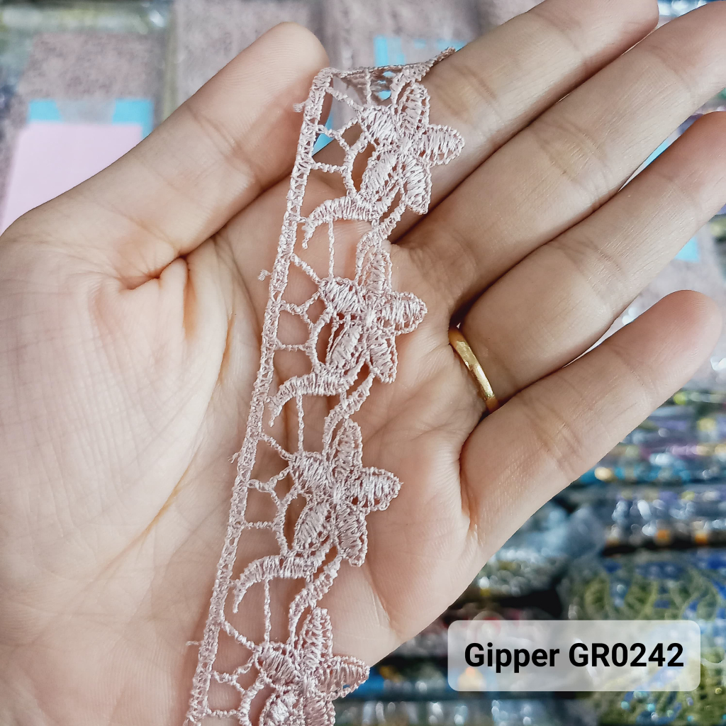 Renda Gipper GR0242 ROL Renda Mukena Pinggiran Hiasan Baju Panjang 15 yard