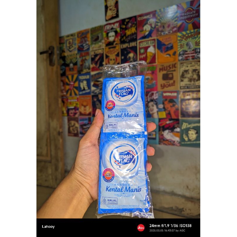 

Susu Sachet Frisian Flag Kental Manis Bendera satu renceng (isi 6 38g) Halal