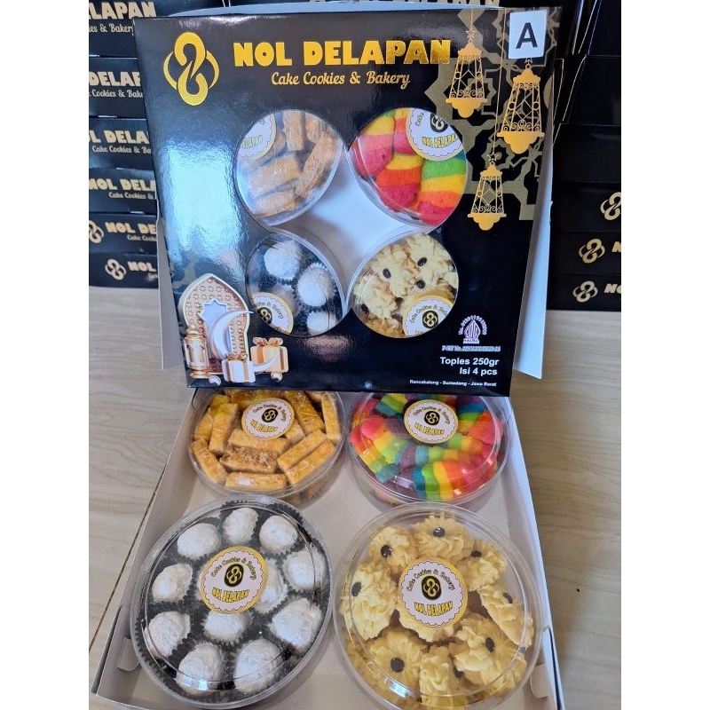 

Hampers kue lebaran nol 8