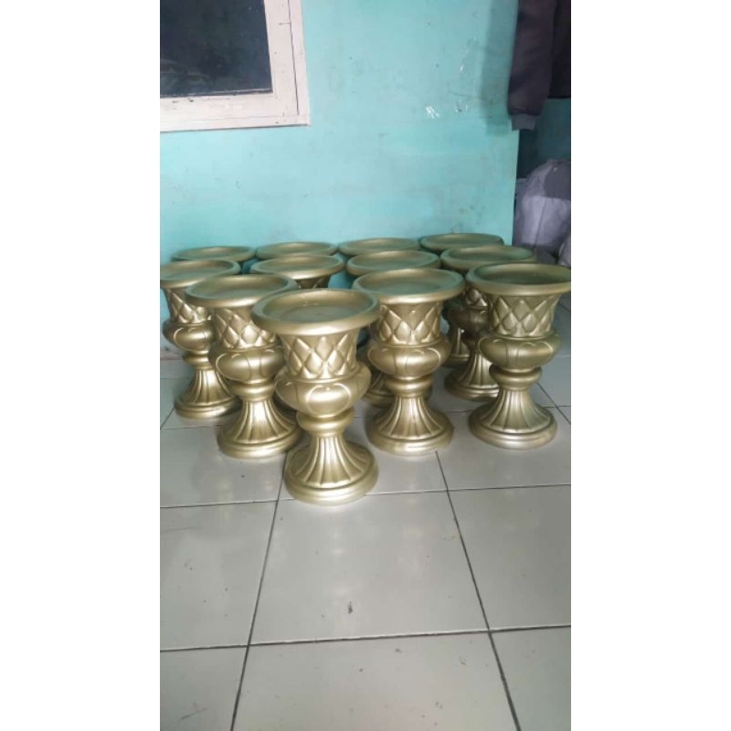 vas bunga dekorasi pelaminan