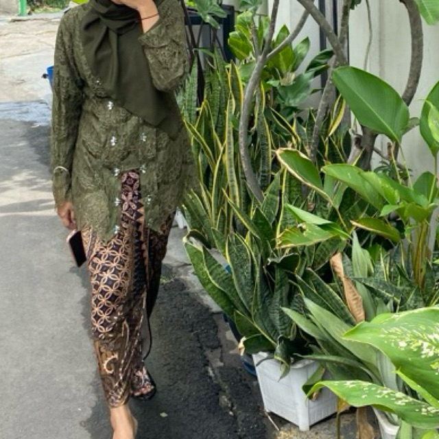 set kebaya preloved