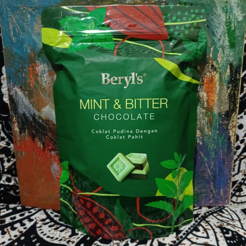 

Beryls 280gr Coklat Pudina dengan Coklat Pahit Mint Bitter Chocolate Beryl's Malaysia