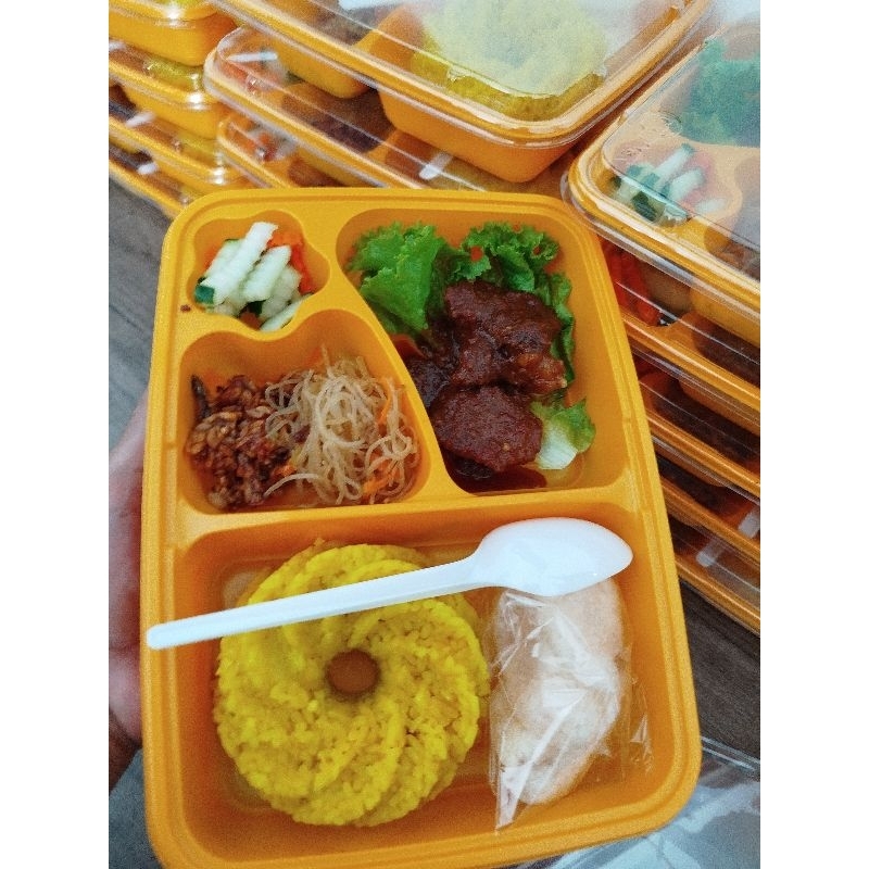 

Nasi Kuning