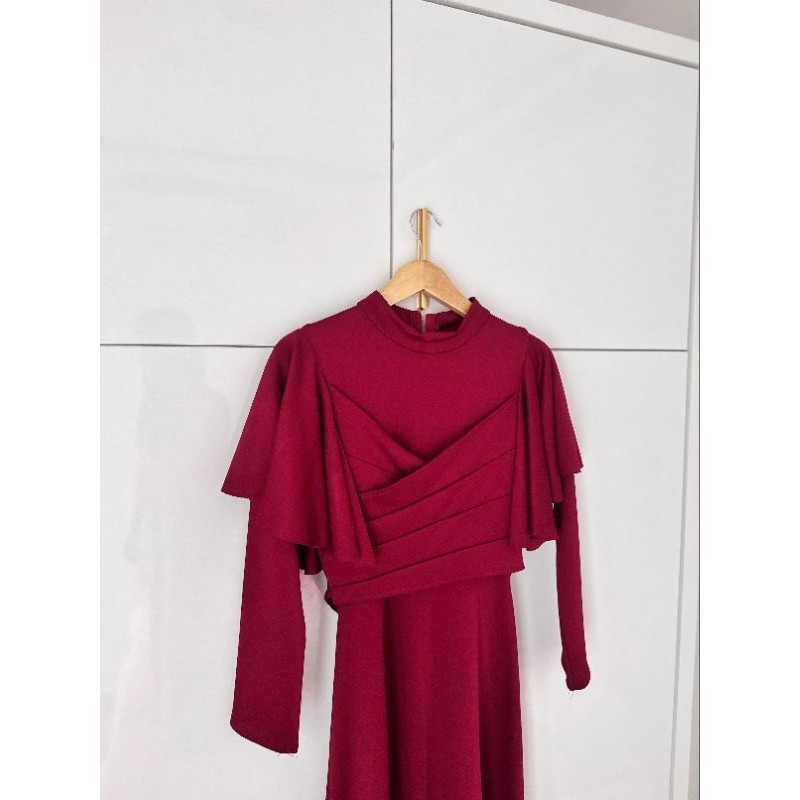 Preloved Dress Mewah Scuba Maroon Gaun Pesta Kondangan Lebaran