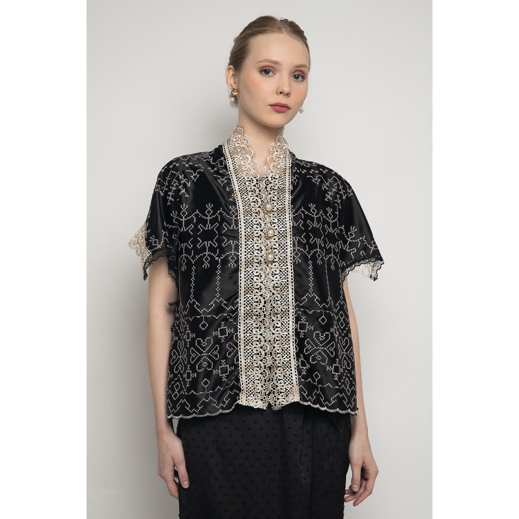 ATELIER MODE Embroidered Organza Malika Vest