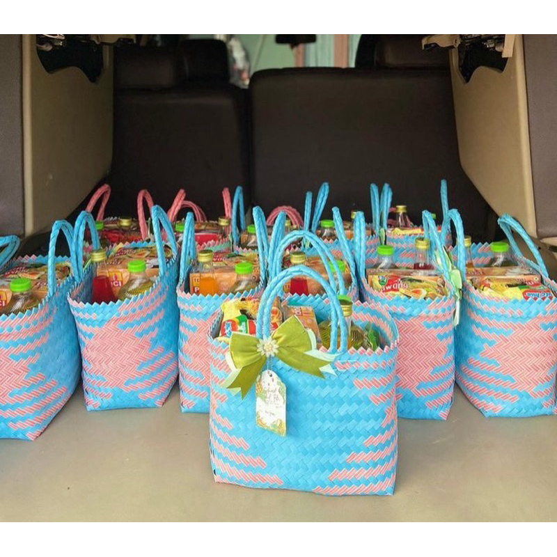 

PARCEL LEBARAN PAKET SEMBAKO TAS ANYAMAN PITA
