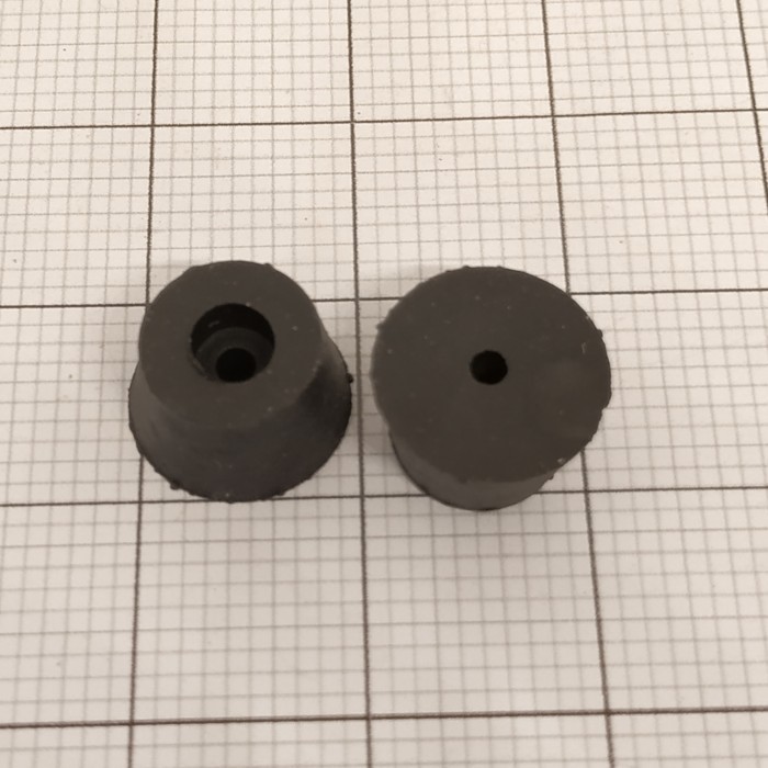 Kaki Karet Tanggung / Kaki Karet Box Ampli / Kaki Karet Box Speaker