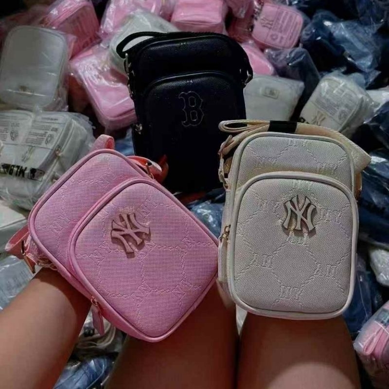 Tas selempang mini mlb pu embose phone bag