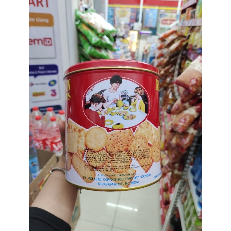

Khong Guan kaleng