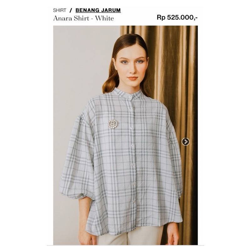 Benang jarum Anara Shirt - White