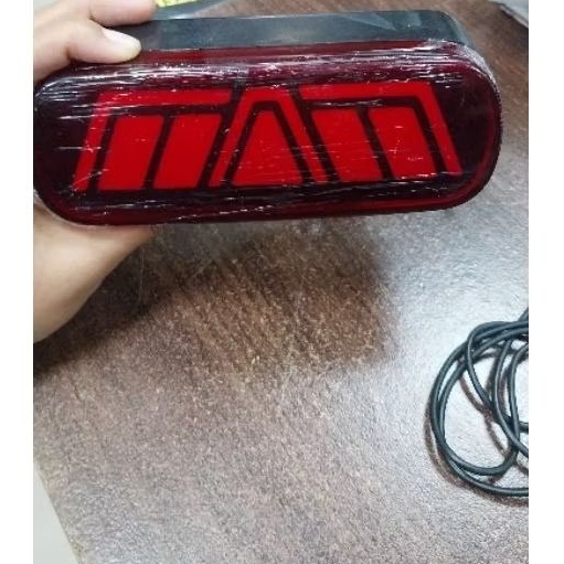 Lampu Stop Bumper Belakang Mobil Suzuki Ertiga Karimun Splash