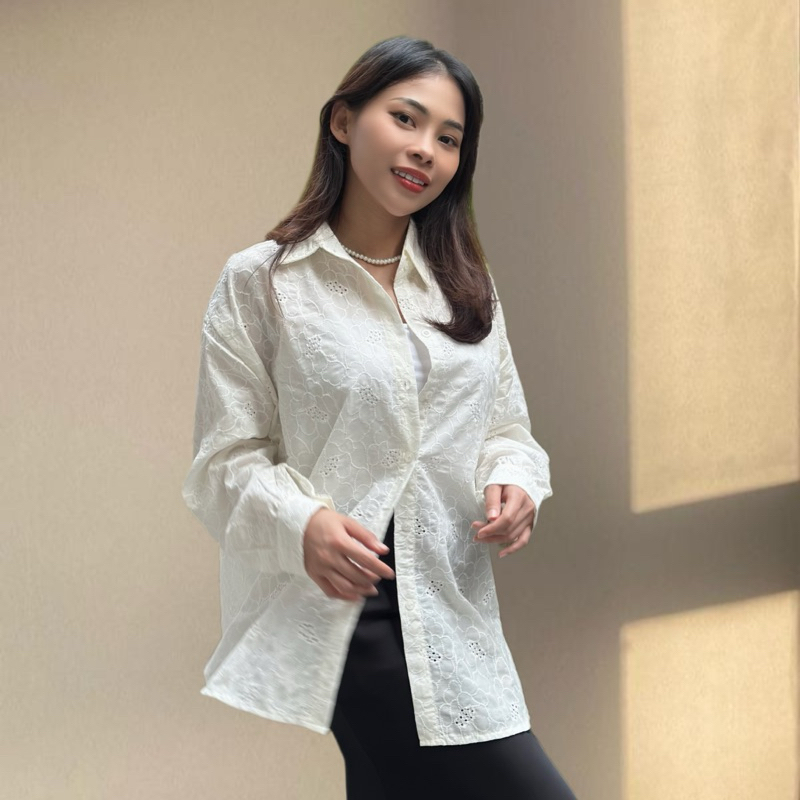 Lea Blouse / Blouse eyeleth / Atasan Wanita / Kemeja Wanita