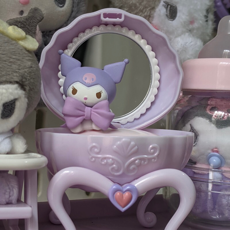 Sanrio daiso merchandise