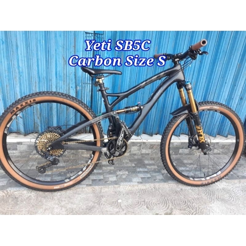 Yeti SB5C Carbon Size S