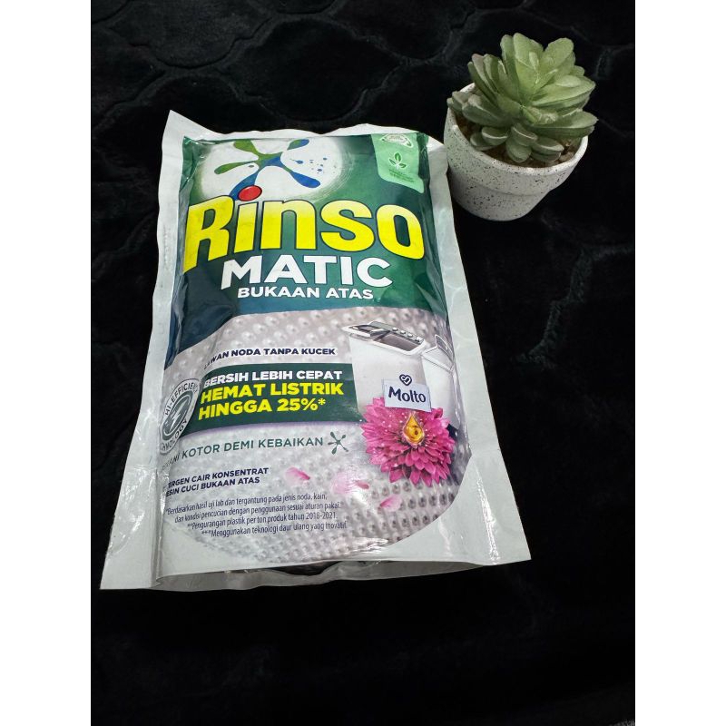 rinso matic consentrac cair 700ml