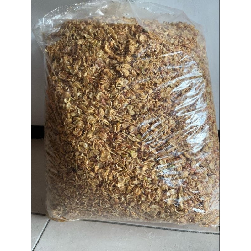 

Bawang Merah Goreng Asli Sumenep Grade(A)Wangi/Gurih Dan Renyah 1kg