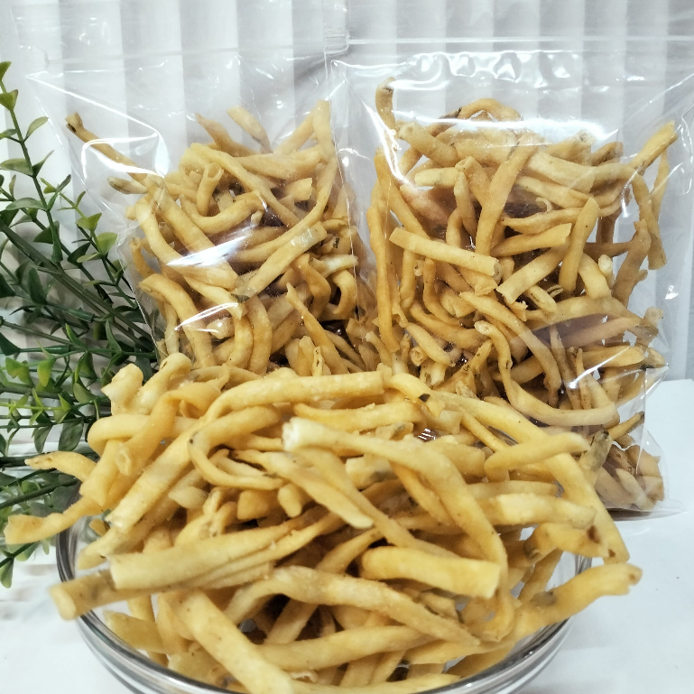 

Stik bawang 1000 gr , 500 gr, 250 gr I Snack cemilan murah I Kens Snack Karawang
