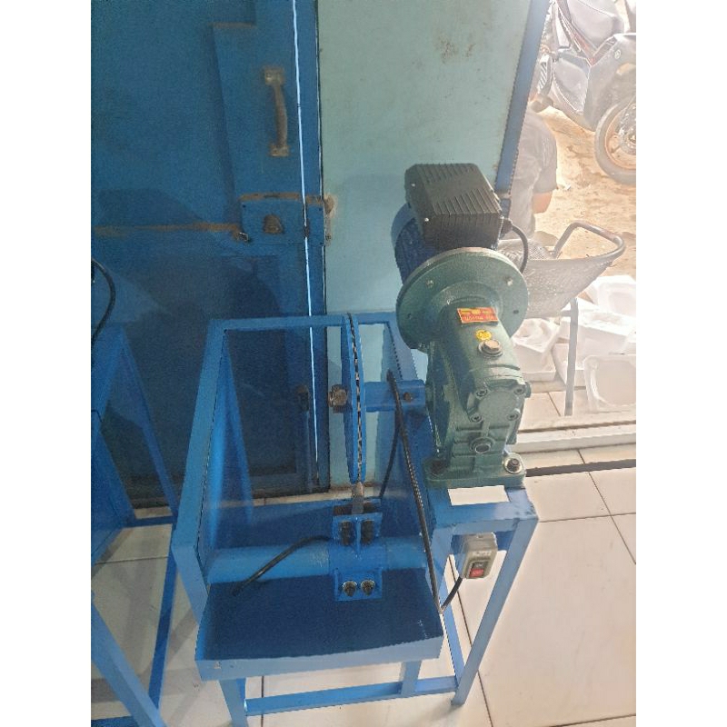 Mesin kupas Kelapa KJ001