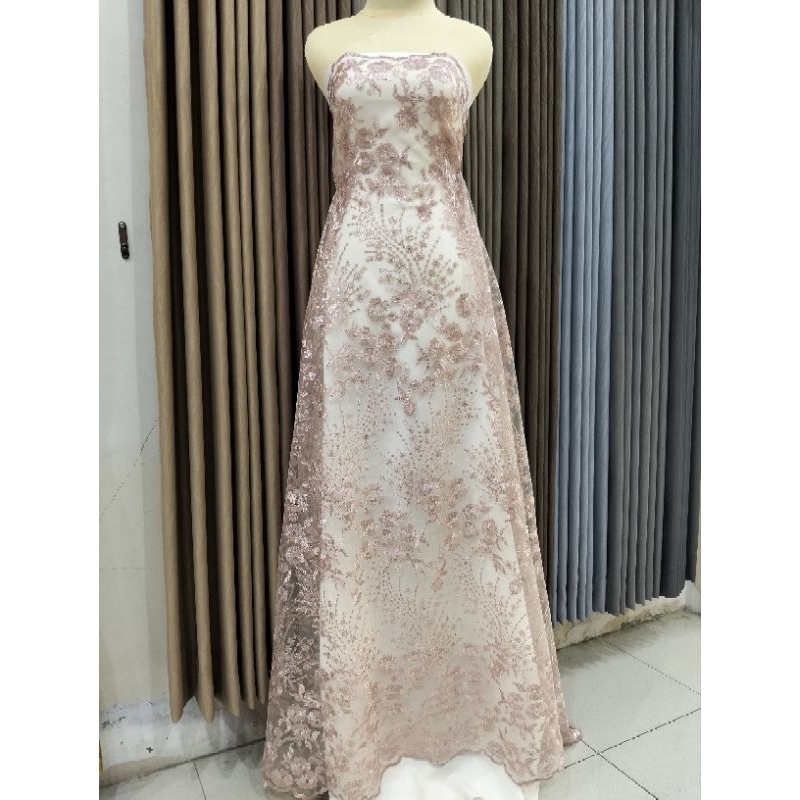 Tile brokat bahan baju kebaya