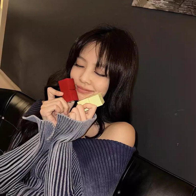 [READY] ETHEL COUTURE - Jennie Blue Zipper Sabrina / Atasan Wanita Sweater Cardigan kardigan Luaran 