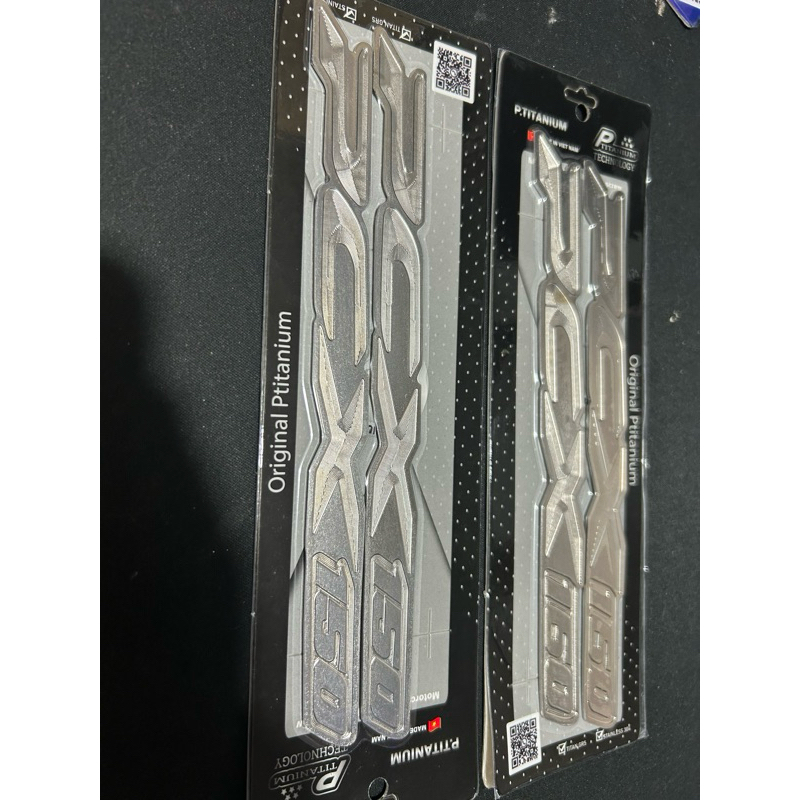 emblem body titanium silver pcx 150 160