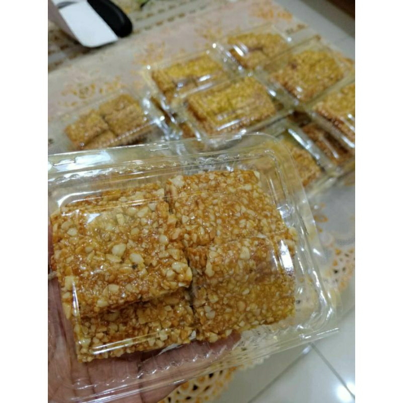 

TENG TENG KACANG ASLI NTT