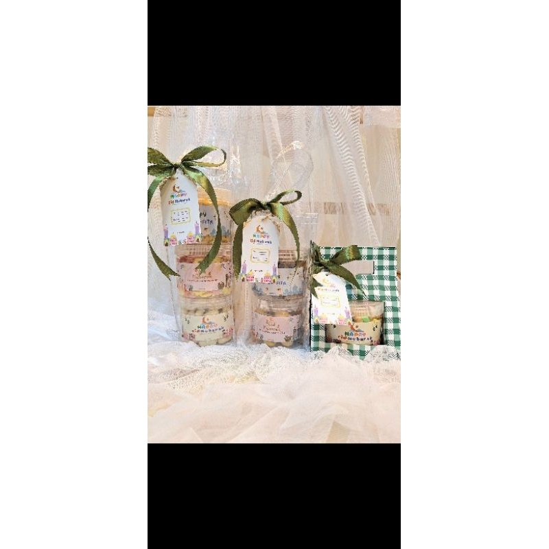 

HAMPERS LEBARAN