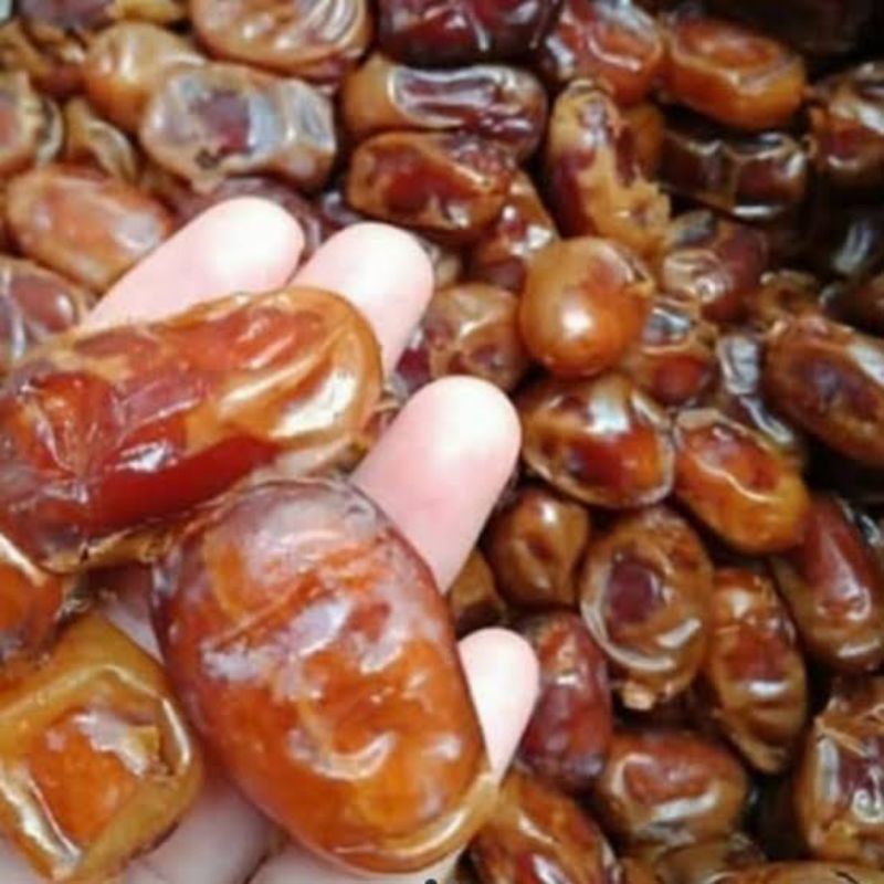 

Kurma Sayyer Golden 10kg | Kurma Sayyer Premium | Kurma Emiret Dates Original