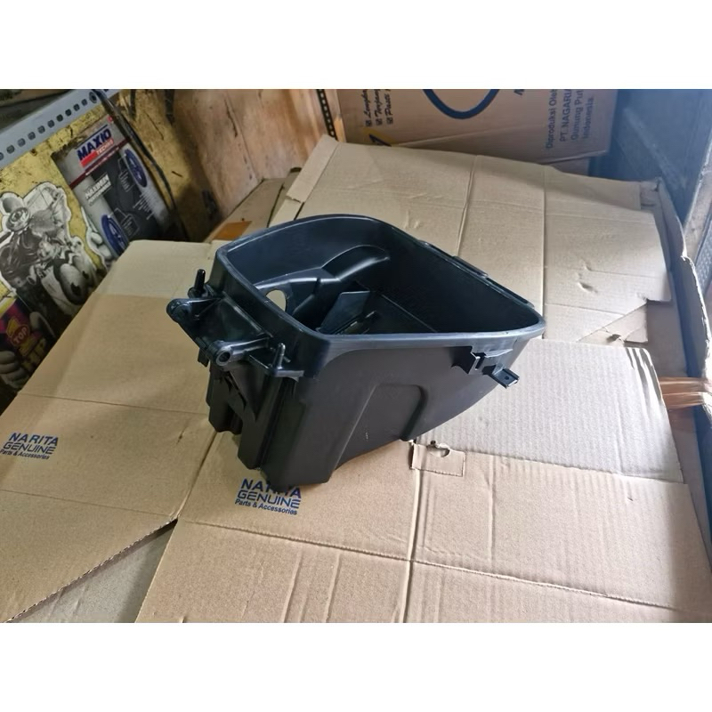 Box Bagasi Dudukan Jok Honda Scoopy Lama Karbu 2010 2011 2012 KYt