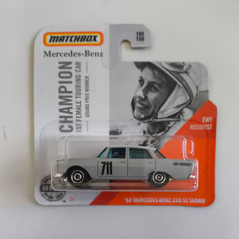 Matchbox Mercedes-Benz 220 SE Sedan Champion Short Card
