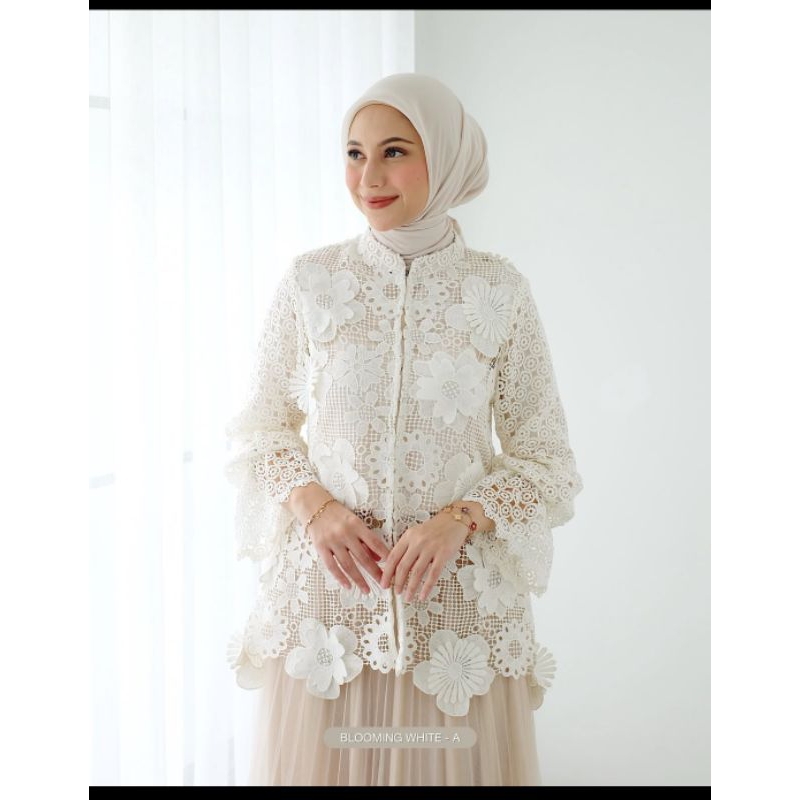 AISHA BLOUSE SARAH THE LABEL