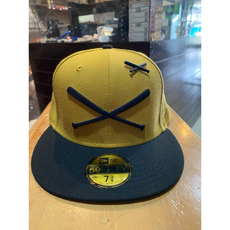 new era justfitted old gold